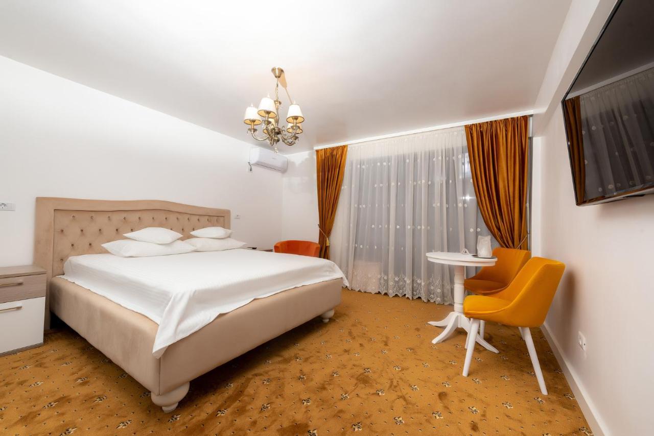 Casa Budulan Drobeta Turnu Severin Exterior foto